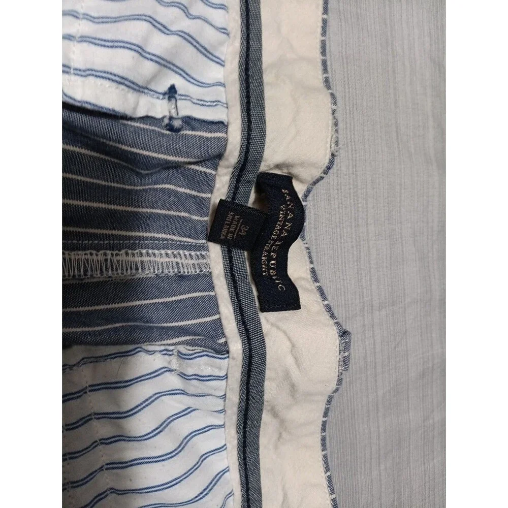 Banana Republic Vintage Straight Pin Striped Comet Blue Shorts Size 34